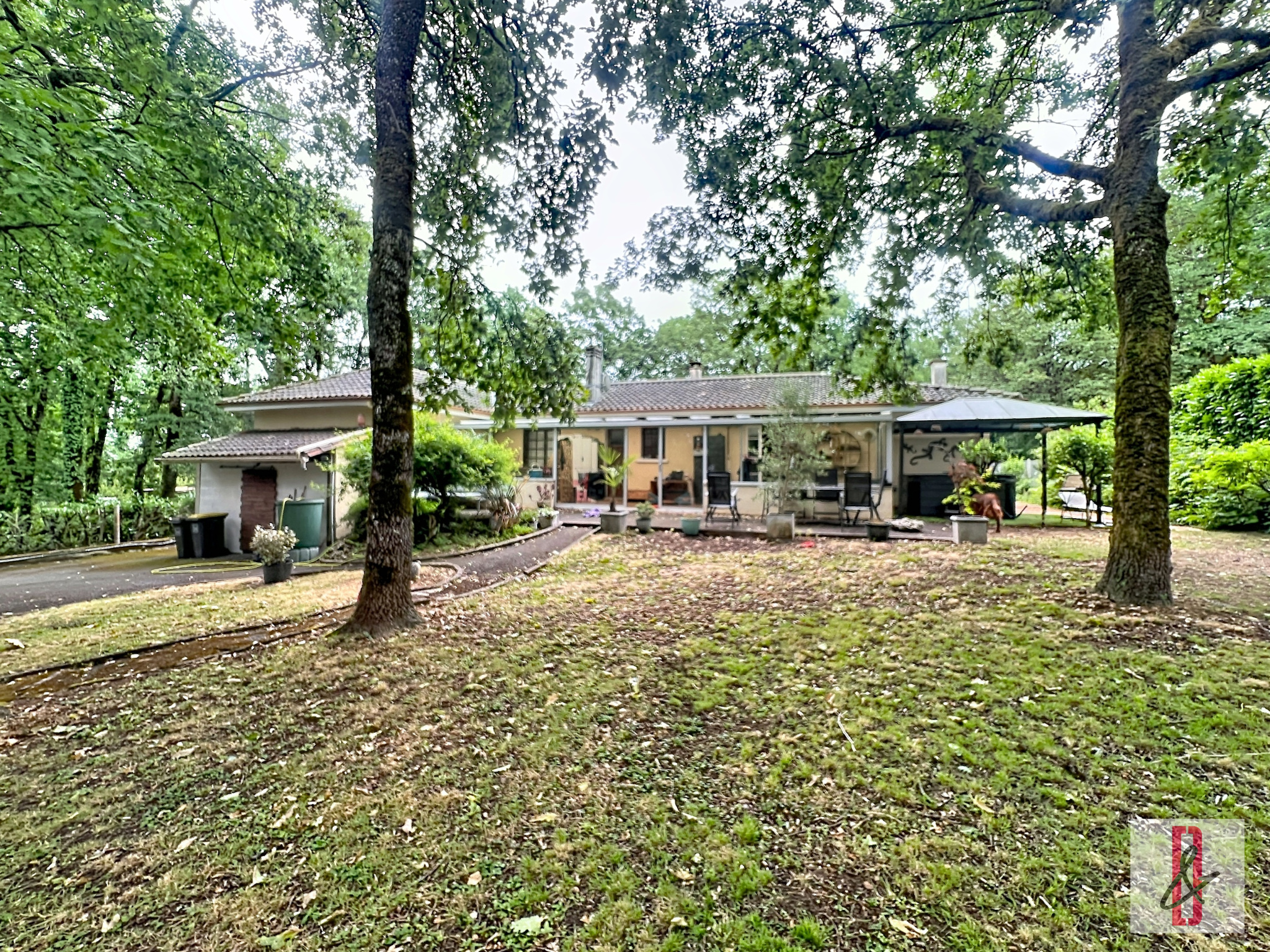 MOUTHIERS-SUR-BOEME, MAISON DE PLAIN-PIED T5 avec terrain ar